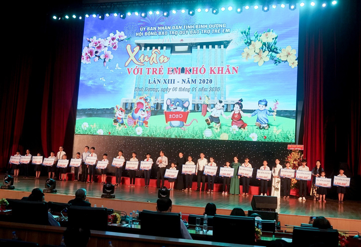 Tan Hiep Phat chung tay mang xuan yeu thuong den cho tre em co hoan canh kho khan-Hinh-3