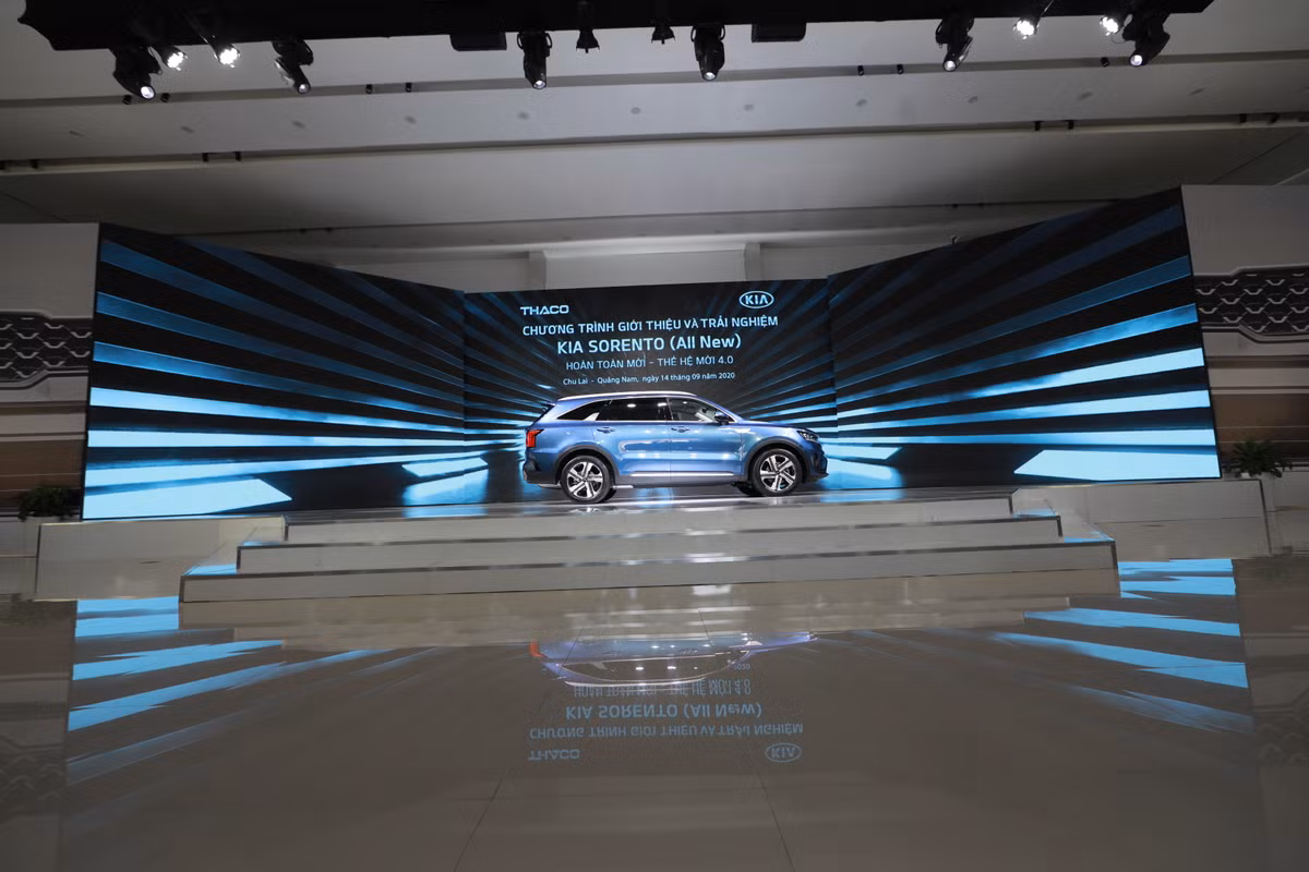 Mau xe Sorento the he moi: Doi moi ve thiet ke va cong nghe-Hinh-2