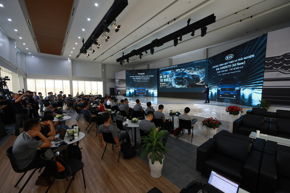 Mau xe Sorento the he moi: Doi moi ve thiet ke va cong nghe