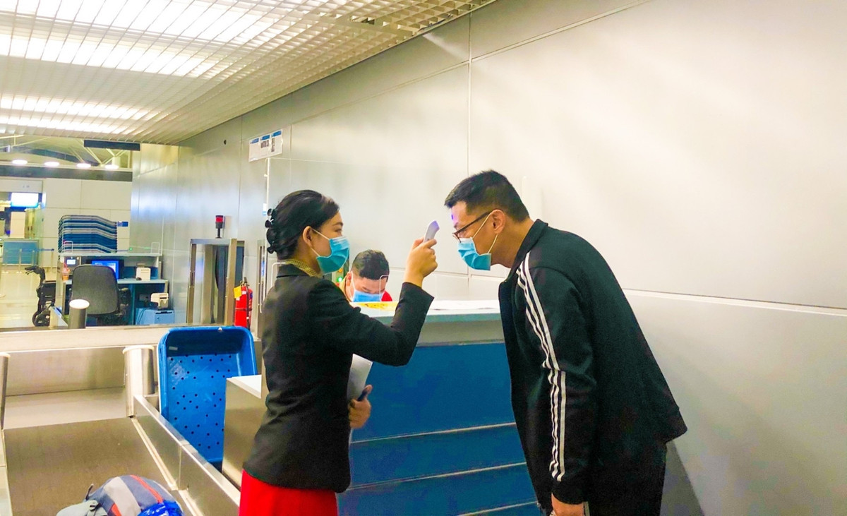 Trai nghiem hang ve SkyBoss nang cap va Deluxe moi cung Vietjet-Hinh-2