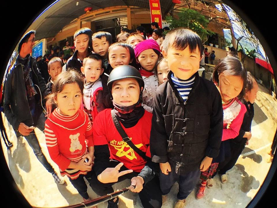 Cảm nhận và trải nghiệm về con người cũng là những bài học quý giá mà nếu không đặt chân đến, bạn sẽ không thể có được, chàng trai 9X chia sẻ thêm.