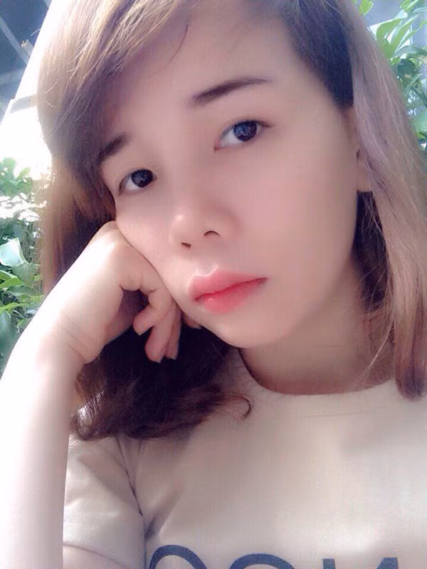 Không ít lần, Lũy đã bật khóc nức nở trước mặt bạn bè vì xấu hổ, vì mặc cảm...