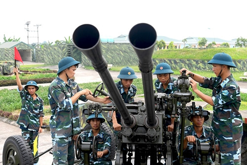 Các bộ phận bám sát mục tiêu.