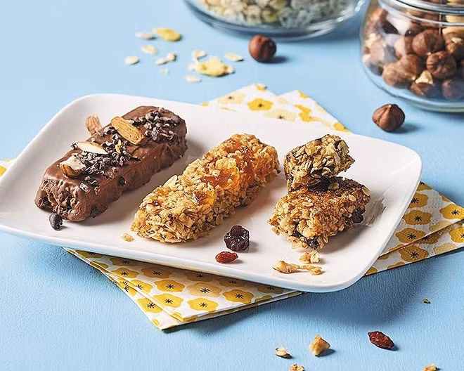 Đá trận 20h, cầu thủ cần ăn từ mấy giờ? Da tran 20h, cau thu can an tu may gio?