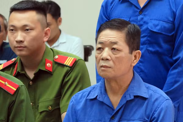 Trum bao ke Hung “kinh” chet, 4 “dan em” bi xu the nao?