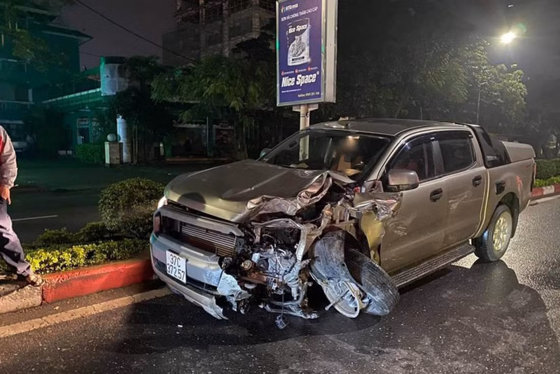 Dan lay xa beng cay cua cuu nan nhan mac ket trong o to tai nan-Hinh-2