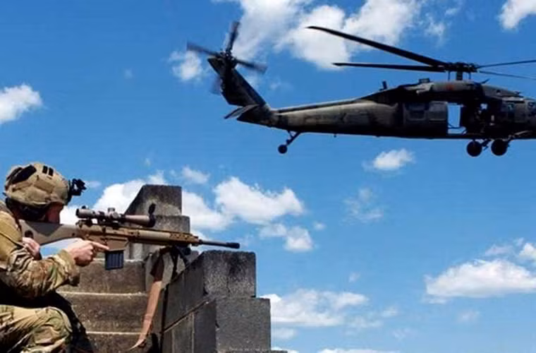 Đây là một hệ thống dẫn đường thời gian thực, giúp viên đạn có thể xác định mục tiêu mà nó cần đến ngay cả khi mục tiêu di chuyển.