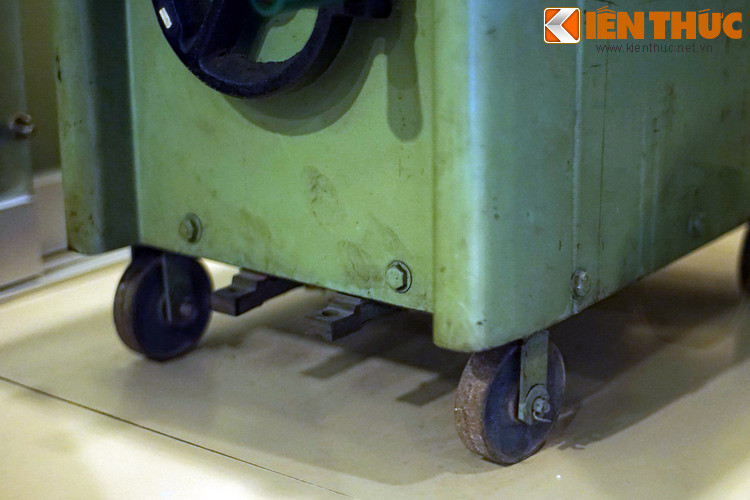 Mặc dù còn nhiều hạn chế về công nghệ do sự tàn phá của chiến tranh, cấm vận quốc tế... ngành chế tạo máy công cụ Việt Nam giai đoạn 1975-1986 đã cho ra mắt nhiều sản phẩm thiết thực để phục vụ nhu cầu sản xuất của các nhà máy, xí nghiệp.