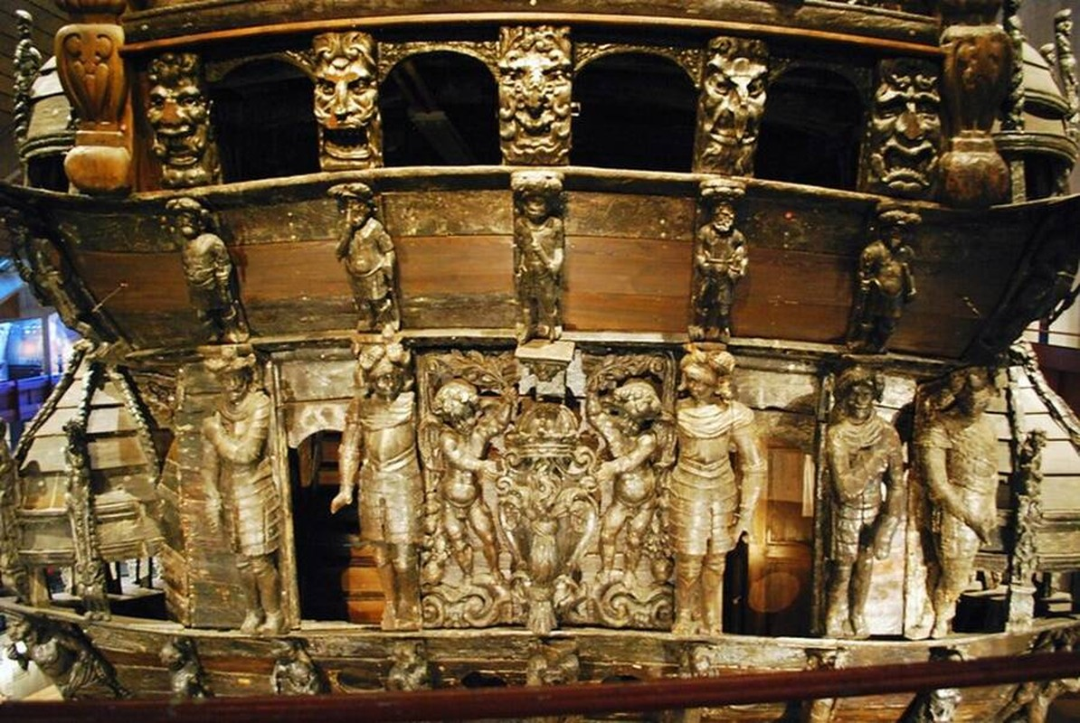 Theo phân tích mới nhất về hài cốt người được tìm thấy trên tàu chiến Vasa đã xác định một bộ xương được đặt biệt danh "G" là một phụ nữ, xác nhận sự tồn tại bất thường của nữ thủy thủ - hoặc có thể là vợ của một thủy thủ trên tàu.