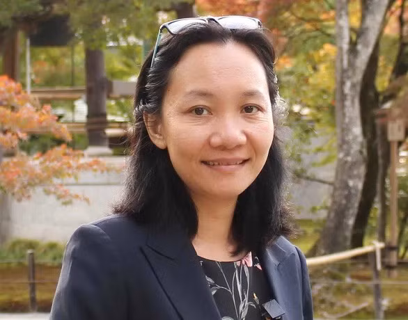 TS Nguyen Tuyet Phuong: Nha khoa hoc dam me dien Mat troi