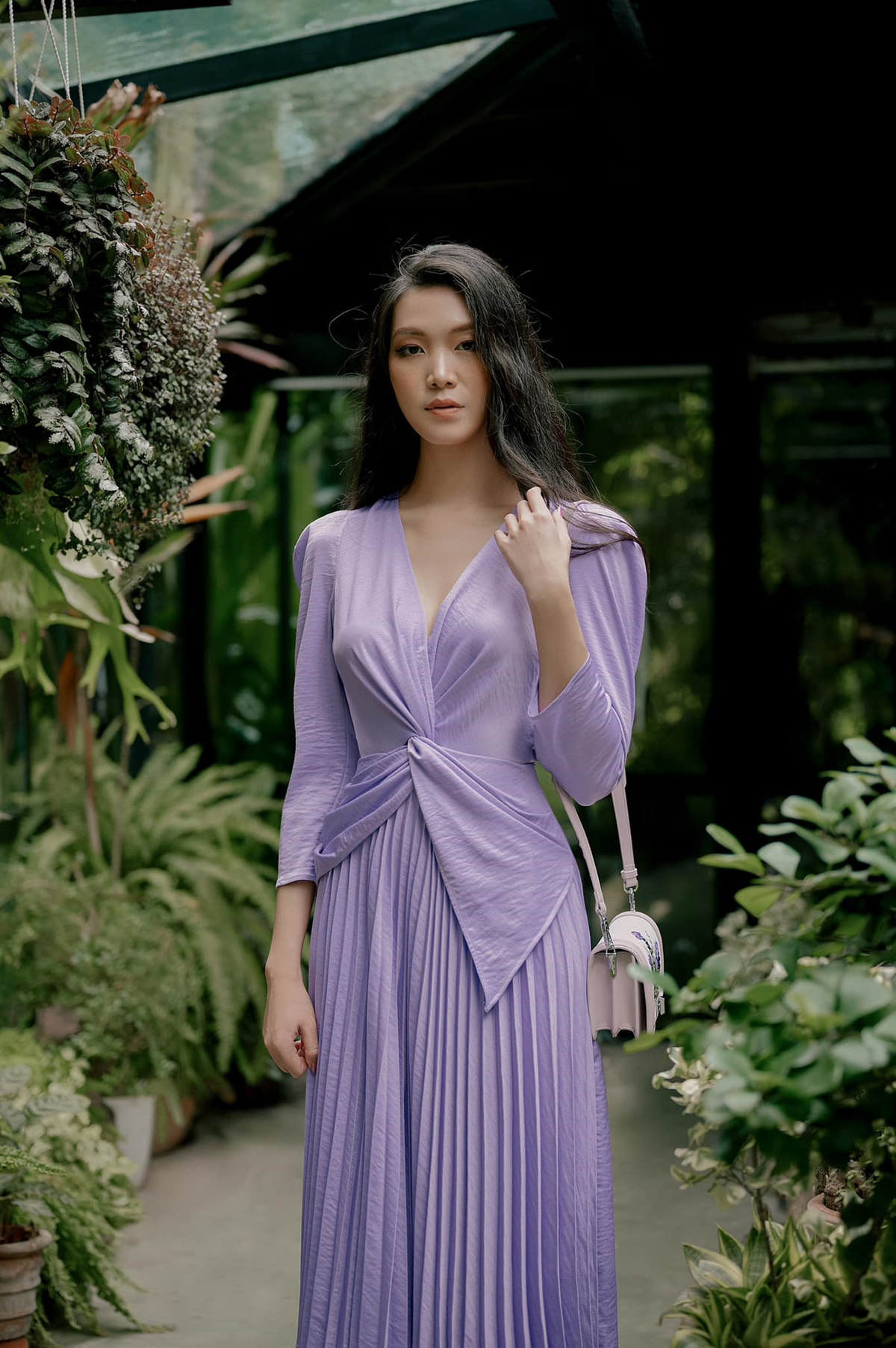 Hoa hậu sinh năm 1990 luôn tự tin với vẻ đẹp không dao kéo dù nhiều năm 'ở ẩn'.