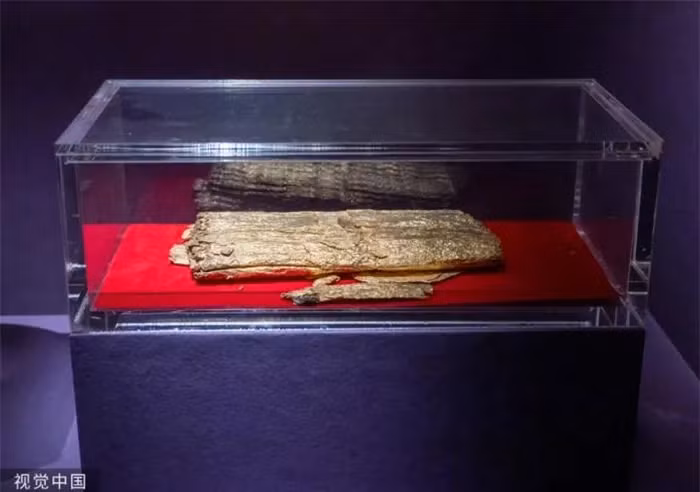 Thep vang co bat ngo boc hoi bi an, chuyen gia ly giai sao?