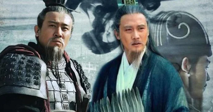 Trên thực tế, với uy tín và kinh nghiệm thực chiến của Lưu Phong ở Thục Hán, cùng thân phận là nghĩa tử "thừa kế", e rằng nay mai ngay cả Gia Cát Lượng cũng khó lòng khống chế được.