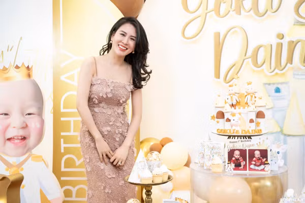 Chính vì thế Ngọc Hương luôn để lại ấn tượng mạnh mẽ trong lòng mọi người ngay từ lần đầu gặp mặt.