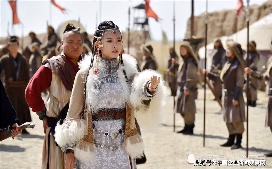 Ông là một người rất tài năng và có khả năng lãnh đạo tốt, và có thể để cho các phụ nữ trong hậu cung của mình hoàn toàn tin tưởng vào ông.