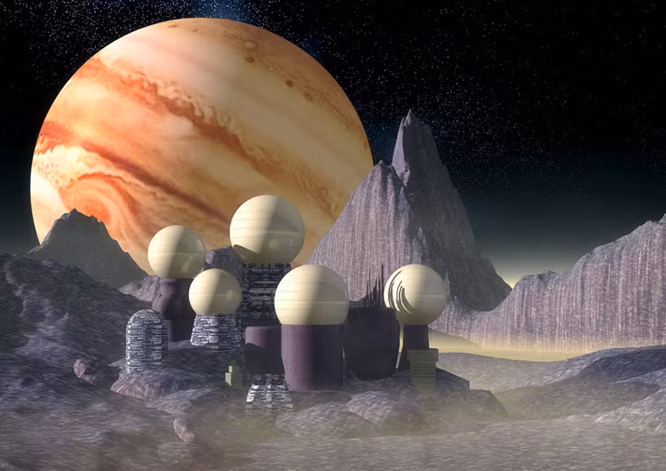 Ganymede cũng có một tầng băng nằm trên bề mặt của nó, có thể che giấu một đại dương nước dưới đáy.