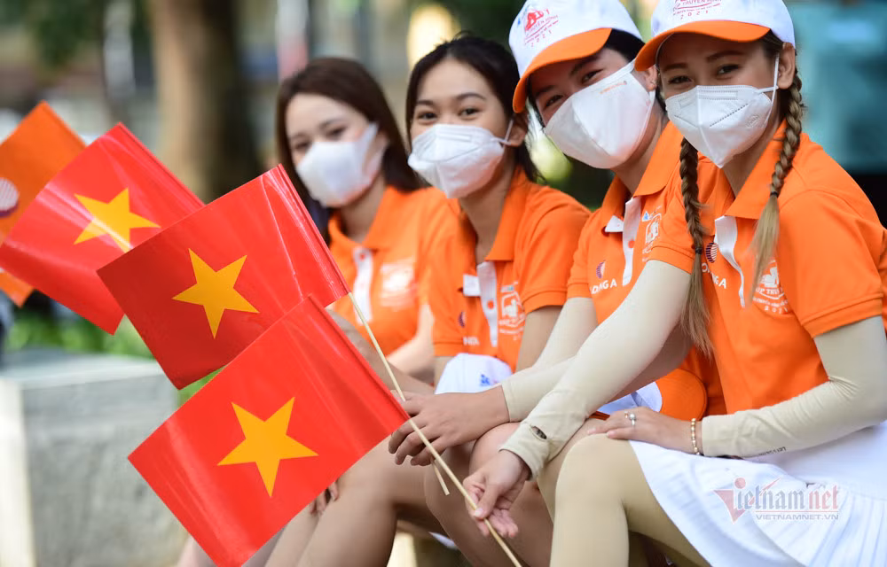 Nghi le 30/4- 1/5 lien 5 ngay: TP.HCM ban phao hoa, Can Tho tha khinh khi cau-Hinh-2