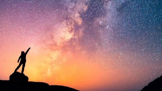 Có thể nhìn nhận rằng, chúng ta có những văn hóa và nghệ thuật phát triển, những công nghệ tiên tiến và khả năng tự rèn luyện để xây dựng một xã hội tốt đẹp hơn.