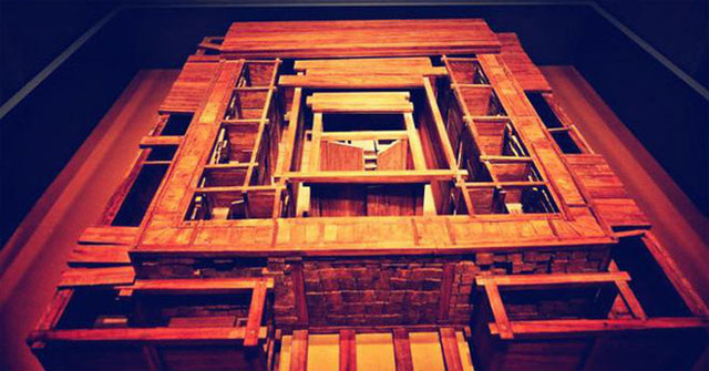 Để xây một lăng mộ, người ta cần chặt hạ số lượng cây rất lớn. Lăng mộ hoàng đàn của thái tử Lưu Kiến đề cập ở trên dùng tới hơn 15.000 cây, tương đương với số cây của cả một khu rừng.