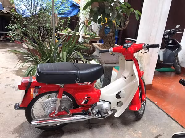 Năm nào cũng ra mắt vài ba sản phẩm nhưng chưa khi nào sự kiện của Apple hết hot với dân mạng Việt.