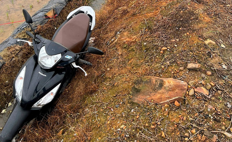 Nợ nần, một phụ nữ ở Hải Dương báo tin giả bị cướp - Hình 2 No nan, mot phu nu o Hai Duong bao tin gia bi cuop-Hinh-2