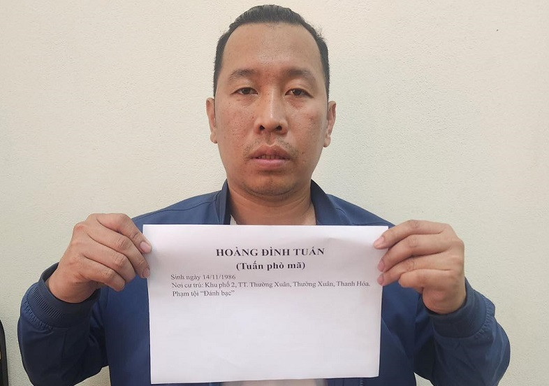 Cùng đồng phạm cá cược cả tỷ đồng, Tuấn “Phò mã” bị xử thế nào? Cung dong pham ca cuoc ca ty dong, Tuan “Pho ma” bi xu the nao?