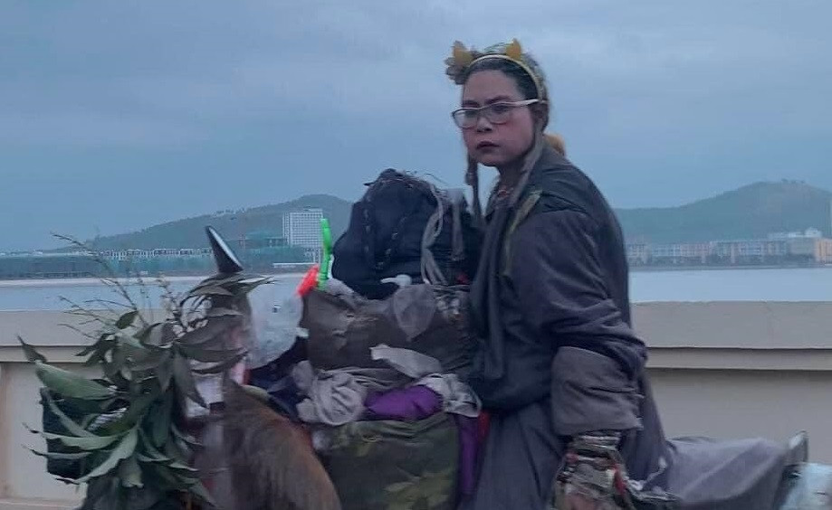 Công an xã Quỳnh Thạch (huyện Quỳnh Lưu, Nghệ An) vừa phát đi thông báo truy tìm một người phụ nữ có biệt danh là Bella