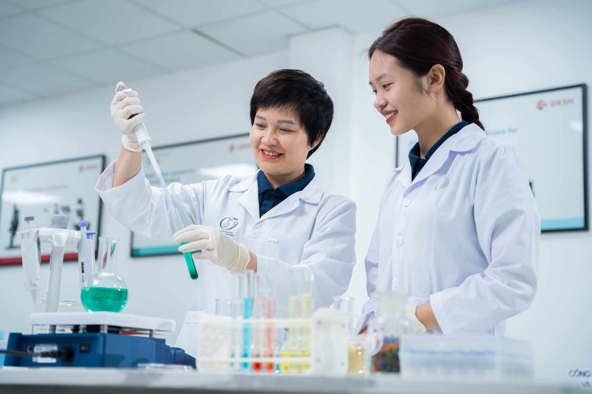 Khát khao… sức hút của Phụ nữ Việt Nam làm khoa học Khat khao… suc hut cua Phu nu Viet Nam lam khoa hoc