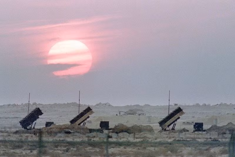 Nếu được xác nhận thì đây là đợt tấn công quy mô lớn thứ 3 do Houthi thực hiện nhằm vào Saudi kể từ tháng 5/2019 đến nay. Nhưng khác với vụ tấn công hôm 13/7, trong những đợt tấn công diễn ra hồi năm 2019, hệ thống Patriot đã đánh chặn được một số tên lửa tấn công.