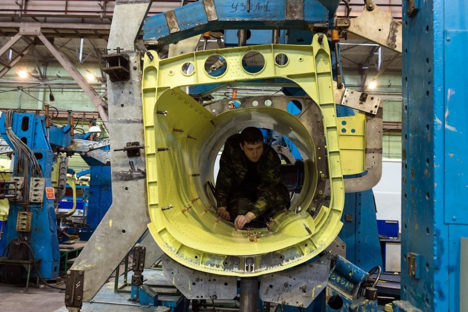 Giải pháp được nhà máy Novosibirsk đưa ra nhằm cứu vãn tình thế nhiều khả năng sẽ là đẩy mạnh xúc tiến xuất khẩu Su-32 - phiên bản thương mại của Su-34 cho các đối tác nước ngoài.