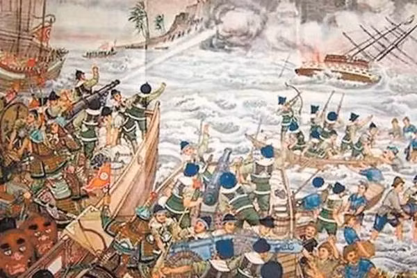 Đội quân thứ hai là Thủy sư nhà Minh nổi tiếng lịch sự về độ tinh nhuệ và thiện chiến. Gần 300 năm lịch sử nhà Minh, Đại Minh thủy sư chưa từng một lần thất bại, đáng tiếc triều đình sụp đổ, sự huy hoàng của đội quân danh tiếng này cũng chìm đắm theo.