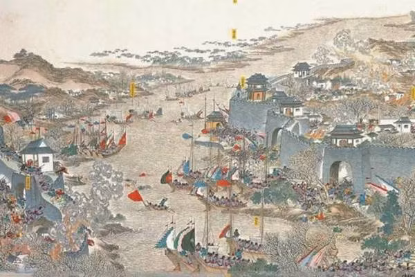 Đứng cuối cùng là đội quân Tương được xây dựng trong thời kỳ Thái Bình Thiên Quốc (1850-1864) bởi viên tướng Tăng Quốc Phiên. Lực lượng nòng cốt của đội quân này được chiêu mộ từ những nông dân và được huấn luyện, trang bị vũ trang đầy đủ. Đầu năm 1854, lực lượng của đội quân này đã lên đến 17.000 người và có công lớn trong việc đánh bại phong trào Thái Bình Thiên Quốc.