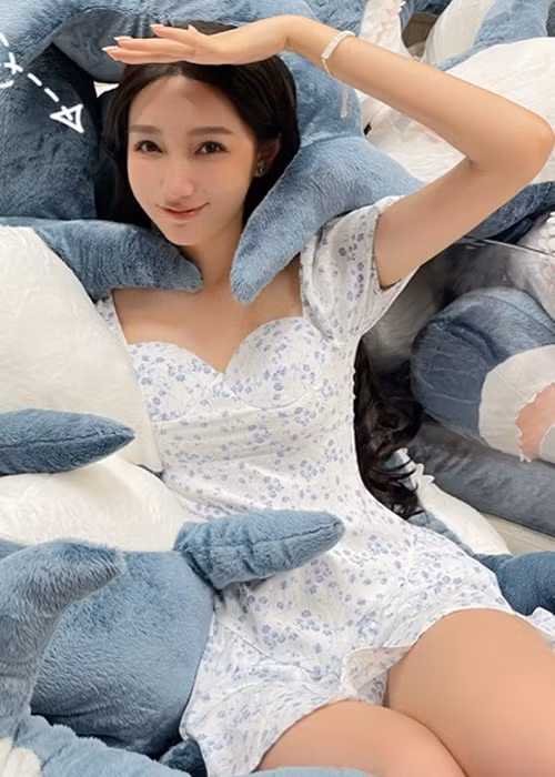 Trong cuộc phỏng vấn, Lý Ân chia sẻ, em gái cô liên tục nhận được lời đe dọa, công kích từ phía fan của Ngô Diệc Phàm. Bên cạn đó, chị gái của Đô Mỹ Trúc tiết lộ có 8 cô gái là nạn nhân đã cung cấp bằng chứng, trong đó người nhỏ nhất mới 16, 17 tuổi. Ảnh: Dân Việt