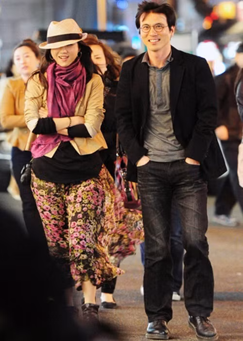 Sau đám cưới, Thang Duy và Kim Tae Yong sống ở Hàn Quốc. Tháng 8/2016, cặp đôi đón con gái đầu lòng Summer gia nhập tổ ấm. Ảnh: Thời đại plus