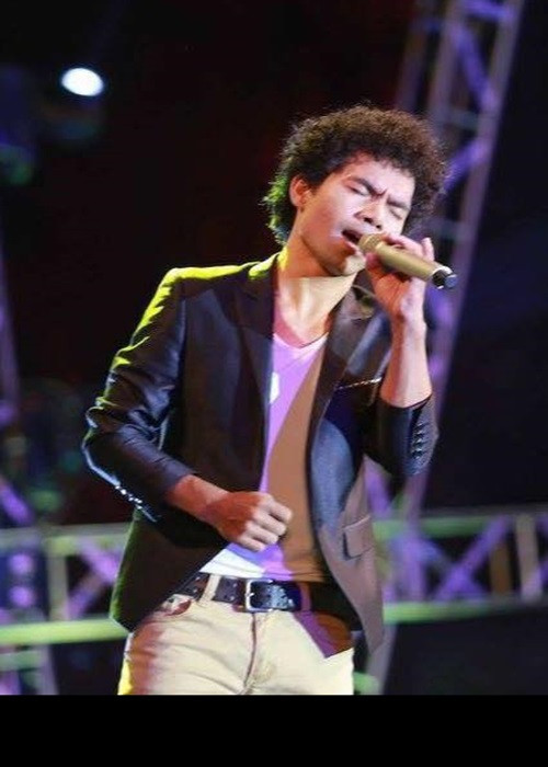 Scandal bị tố phụ tình, bỏ rơi con khiến hình ảnh đẹp của Ya Suy sụp đổ trong mắt khán giả. Anh gần như ở ẩn sau lùm xùm đời tư. Khi ồn ào lắng xuống hoàn toàn, Ya Suy trở lại với âm nhạc. Anh đi diễn ở các phòng trà, đám cưới hay tại sự kiện quy mô nhỏ, tung một số sản phẩm âm nhạc.