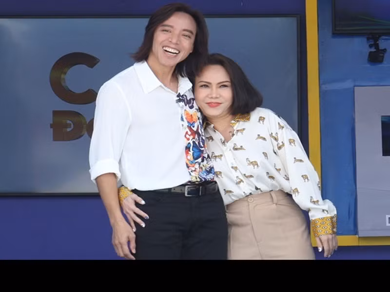 Vợ chồng Việt Hương vẫn hạnh phúc bên nhau sau 15 năm cưới. Ảnh: Phụ nữ Việt Nam