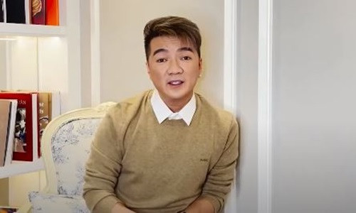 Dam Vinh Hung: “Toi lam ra tien, co dang de an chan tu thien?”