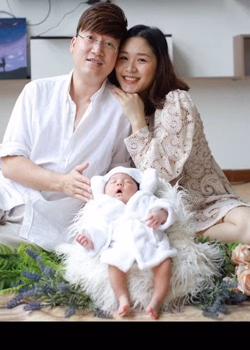 Tháng 2/2020, Phương Thảo hạ sinh con gái đầu lòng An Nhiên.