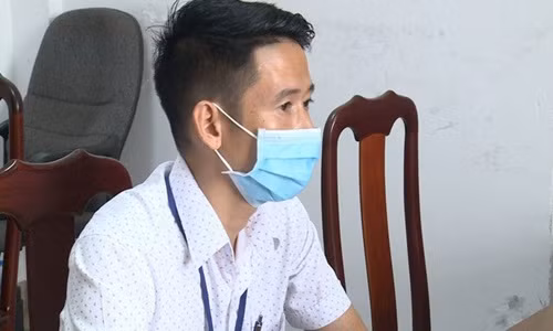 Giam doc cung nhan vien lua ban dat, chiem doat 7,6 ty