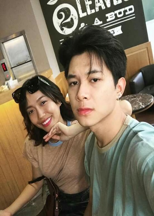 Khi tham gia Sao nhập ngũ 2021, Diệu Nhi được một số khán giả ghép cặp với đồng chí Quản Bá Sơn. Ngay lập tức, nữ diễn viên từ chối: “Tôi và đồng chí Sơn chỉ là tình đồng chí, sự bất ngờ khi xuất hiện đồng chí mới. Tôi không có tình cảm riêng tư. Nhà tôi có nóc các bác ạ, biên tập như vậy là chết tôi rồi, bay cái nóc nhà vào miệng tôi rồi các bác ơi”.