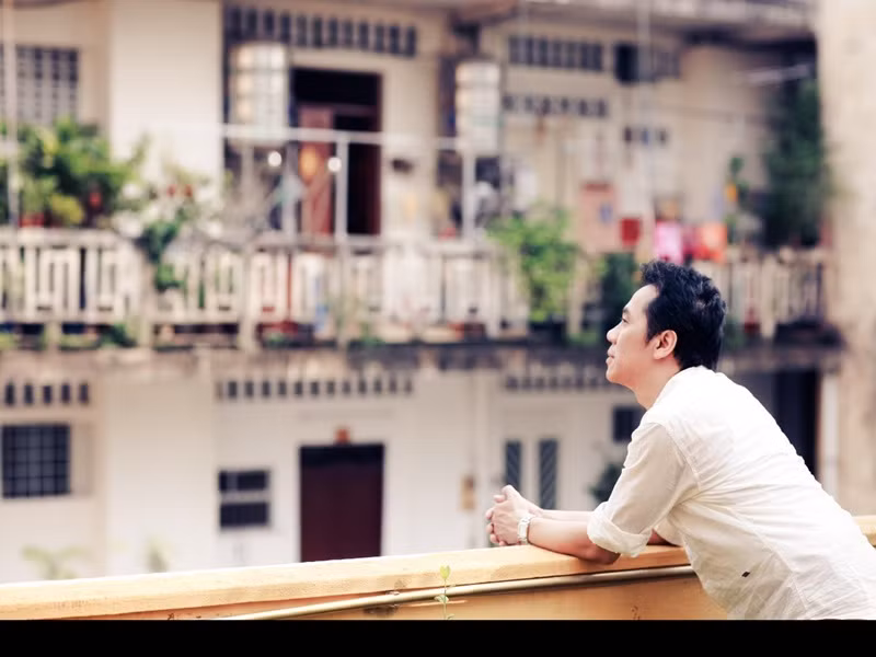 Năm 2010, trong cuộc phỏng vấn với Mốt và cuộc sống, Thành Lộc tâm sự, anh chẳng nhớ rõ đã là bao nhiêu lần mình thất bại trong tình yêu nhưng lần đau đớn nhất là ở tuổi ba mươi mấy, anh lại nhận được bức thư đề nghị chia tay.