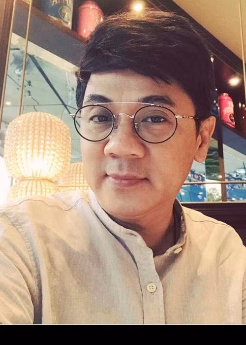 Năm 2016, trên Dân Việt, Thành Lộc chia sẻ lý do không muốn lấy vợ, sinh con: “Bản thân tôi thấy mình kiếm tiền và trang trải mọi thứ rất khó chứ không dễ, nếu lập gia đình phải có trách nhiệm với vợ con. Vậy nên tôi thấy mình không đủ sức”.