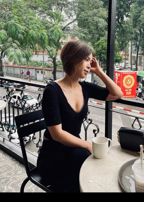 Lan Phương cho biết, cô làm đẹp cho bản thân, đồng thời để giữ hình ảnh cho chồng.