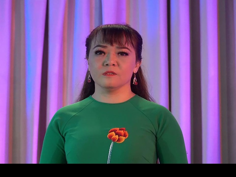 Theo nhạc sĩ Tô Hiếu, ca sĩ Quế Như bị lây nhiễm COVID-19 từ anh trai. Sau khi anh trai của cô mất, vào ngày 9/8, nữ ca sĩ đã được đưa vào bệnh viện nhưng cuối cùng không qua khỏi. Trước khi mắc COVID-19, cô có đến 5 bệnh nền. Ảnh: Vietnamnet