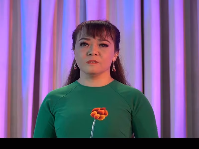 Theo nhạc sĩ Tô Hiếu, ca sĩ Quế Như bị lây nhiễm COVID-19 từ anh trai. Sau khi anh trai của cô mất, vào ngày 9/8, nữ ca sĩ đã được đưa vào bệnh viện nhưng cuối cùng không qua khỏi. Trước khi mắc COVID-19, cô có đến 5 bệnh nền. Ảnh: Vietnamnet