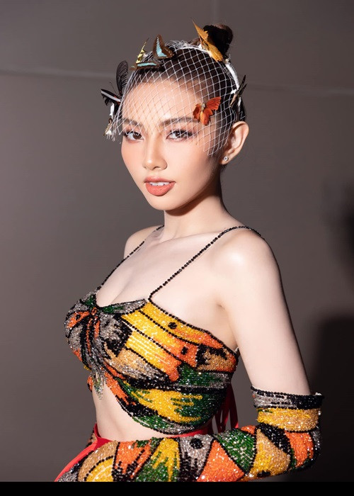 Vóc dáng nóng bỏng của Thùy Tiên thi Miss Grand International 2021 Voc dang nong bong cua Thuy Tien thi Miss Grand International 2021