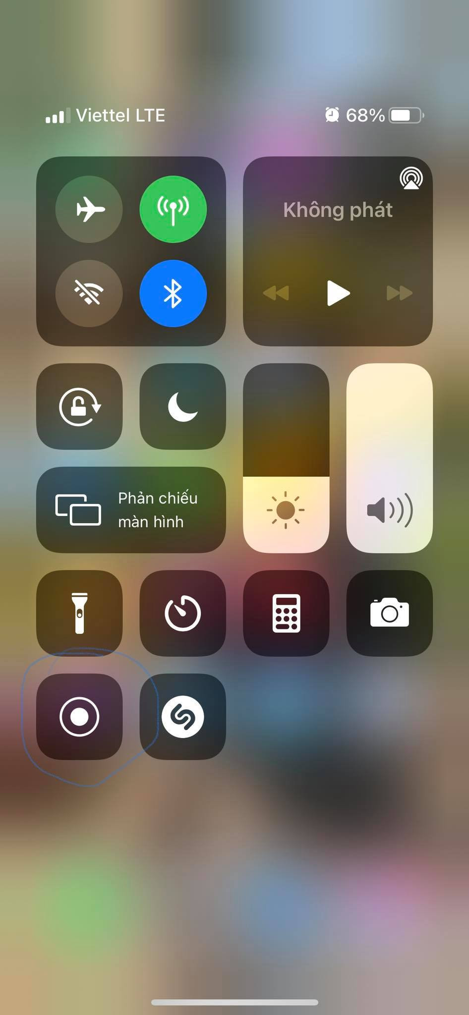 Voi 3 buoc don gian, ban co ngay doan hoi thoai giong “chi Google“