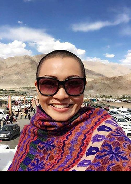 Phương Thanh cho biết, việc xuống tóc của cô là biểu hiện của một người giác ngộ đạo Phật. Nữ ca sĩ nói thêm: “Nếu Phương Thanh có xuống tóc cho 1 lý do khác thì chỉ xuống tóc cho sức khỏe cha mẹ mình”.