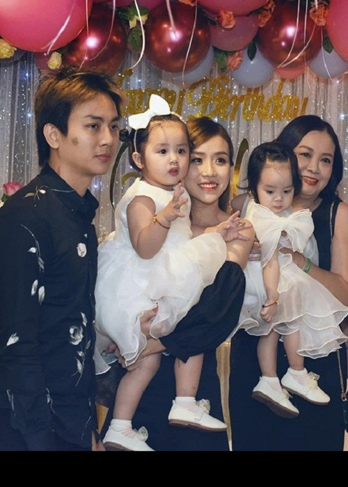 Khi có gia đình, Hoài Lâm đã thay đổi lối sống của mình để lo cho vợ con. Trong cuộc phỏng vấn trên Zing, con nuôi của Hoài Linh cho hay, vì xác định bản thân là trụ cột của gia đình nên anh cần có hướng đi, nhìn nhận khác trước đây.