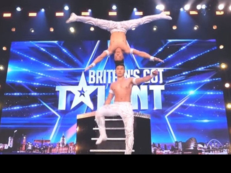 Năm 2018, dù chỉ lọt top 5 Britain's Got Talent nhưng Quốc Cơ - Quốc Nghiệp vẫn tỏa sáng, được nhiều khán giả Việt lẫn khán giả nước ngoài yêu mến bởi màn biểu diễn đỉnh cao. Ảnh: Zing